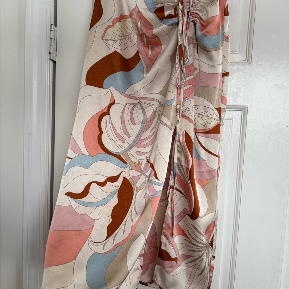 Forever 21 Peach and Cream Patterned Pants